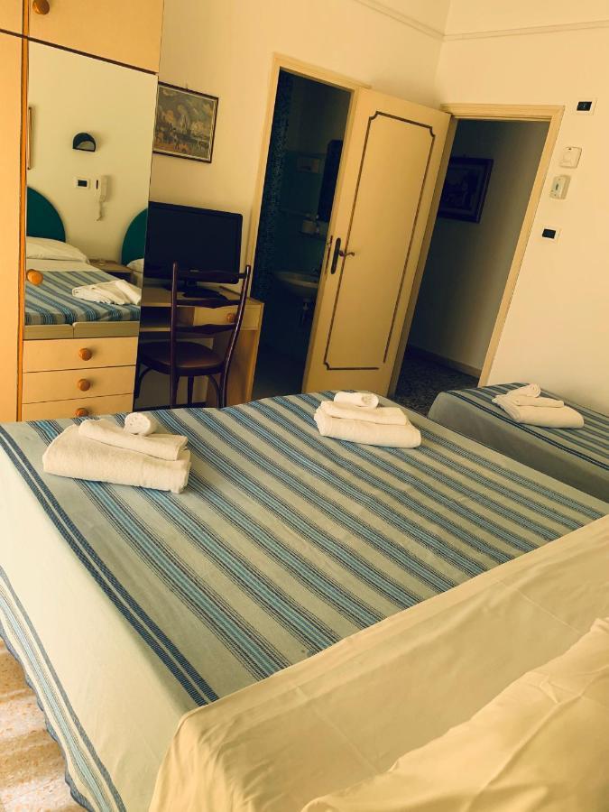 Hotel Maria Piera ริมินี ภายนอก รูปภาพ